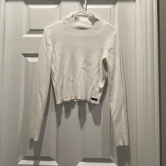 Calvin Klein Jeans Sweaters - Calvin Klein Jeans White Turtleneck Size M